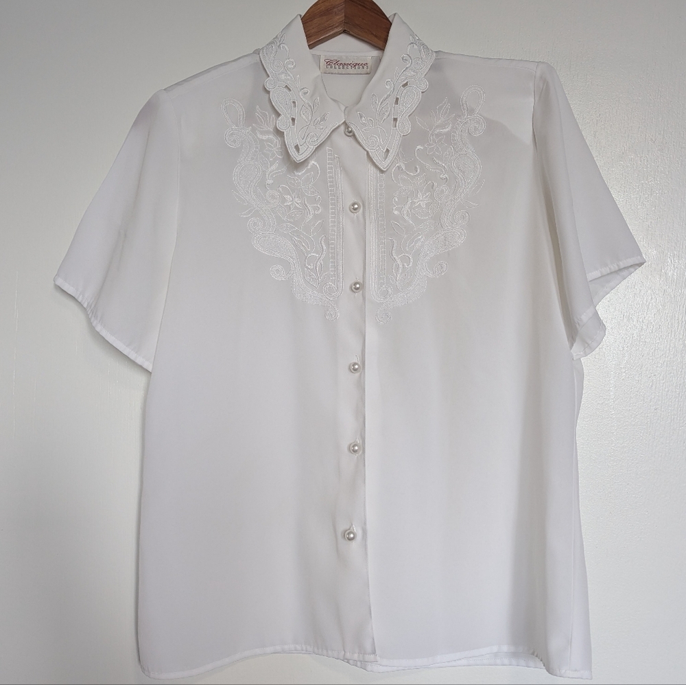 Vintage Classique Collections White Embroidered Blouse With Faux Pearl Buttons